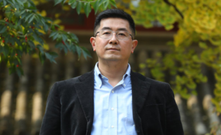 Professor Yu Sheng<
