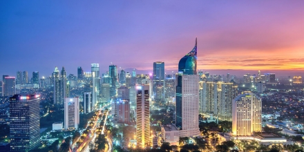 https://commons.wikimedia.org/wiki/File:Jakarta-Skyline-from-Bund.jpg