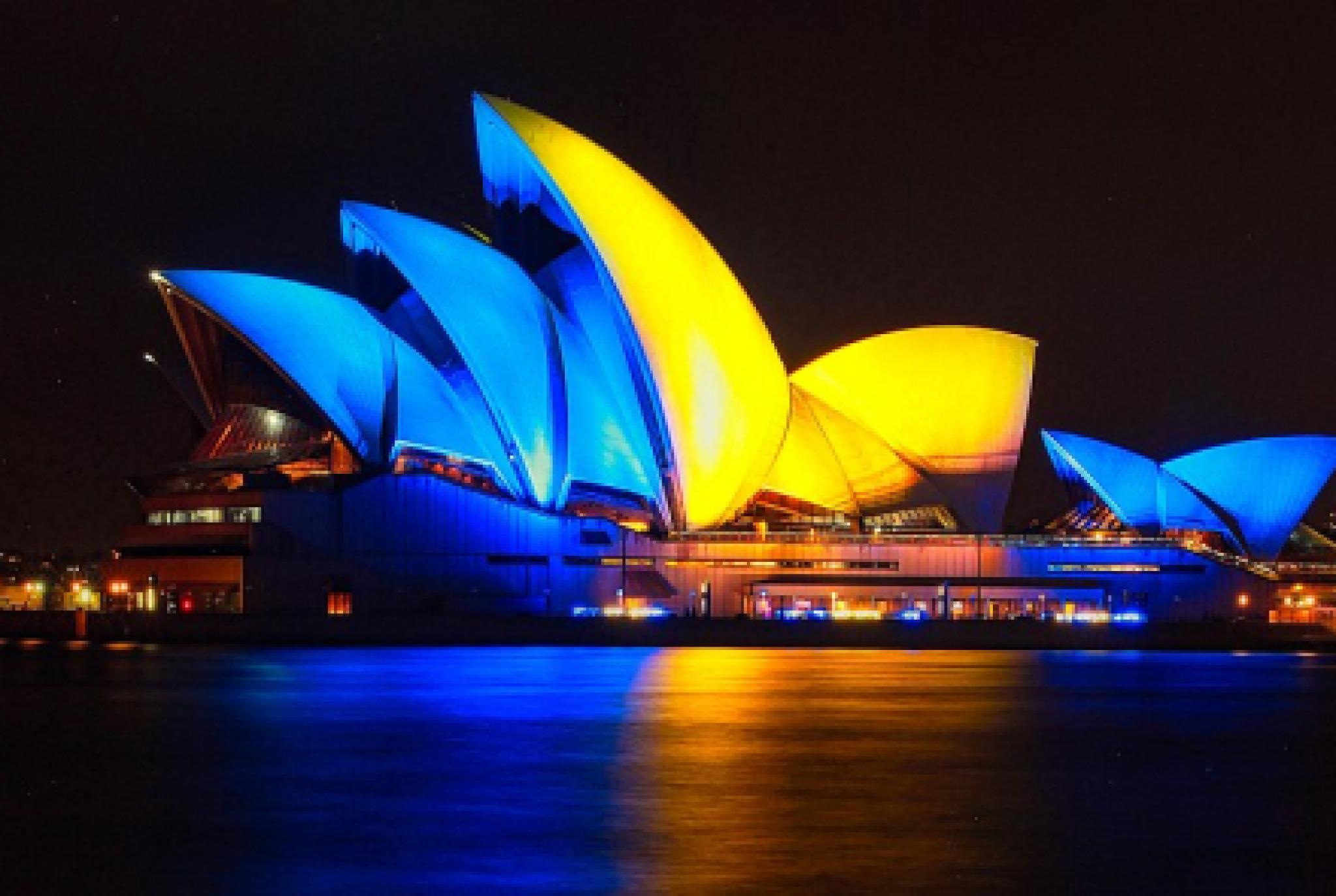 sydney stands with ukraine