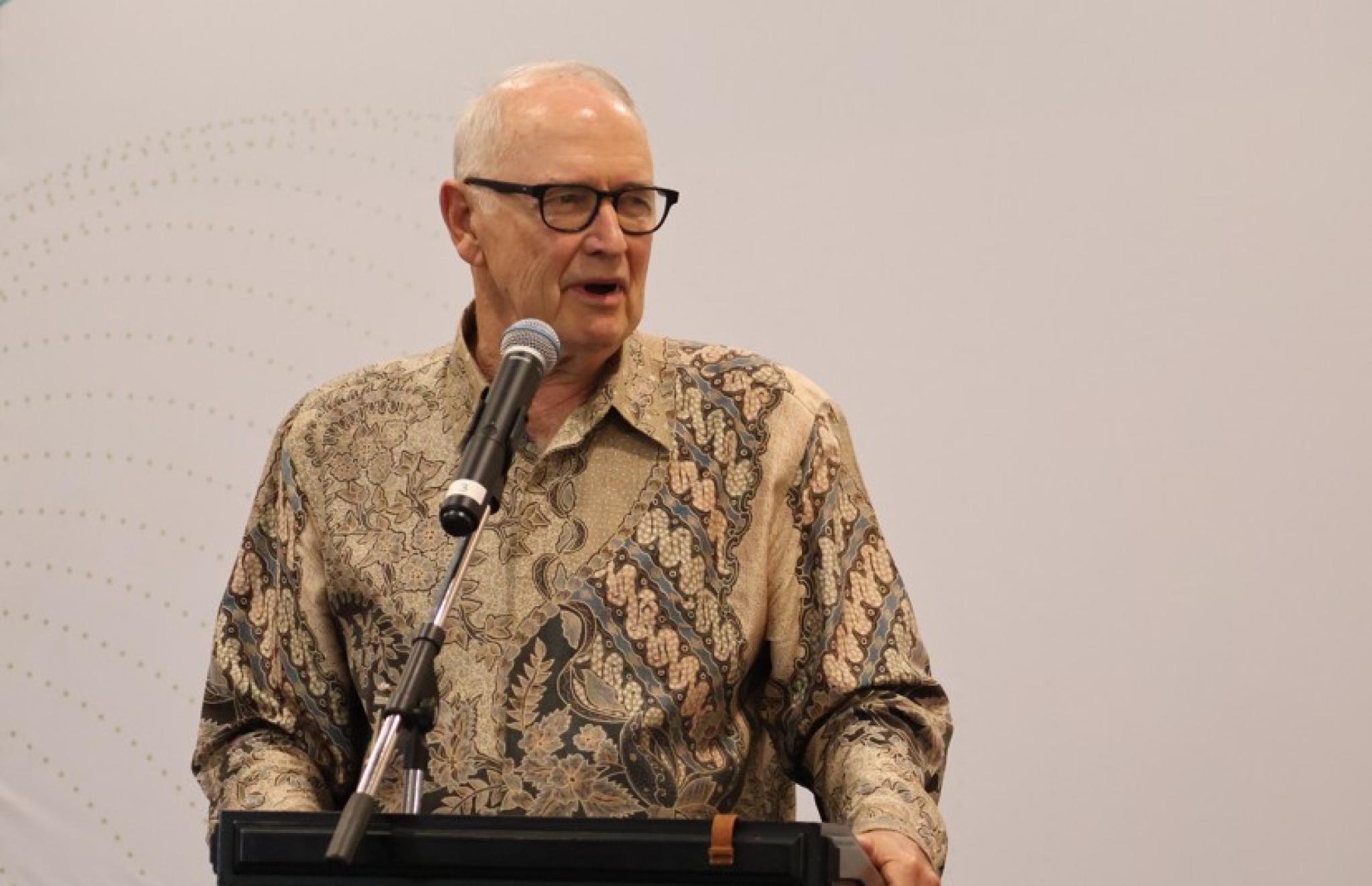 Ross Garnaut Hadi Soesastro Policy Forum Indonesia