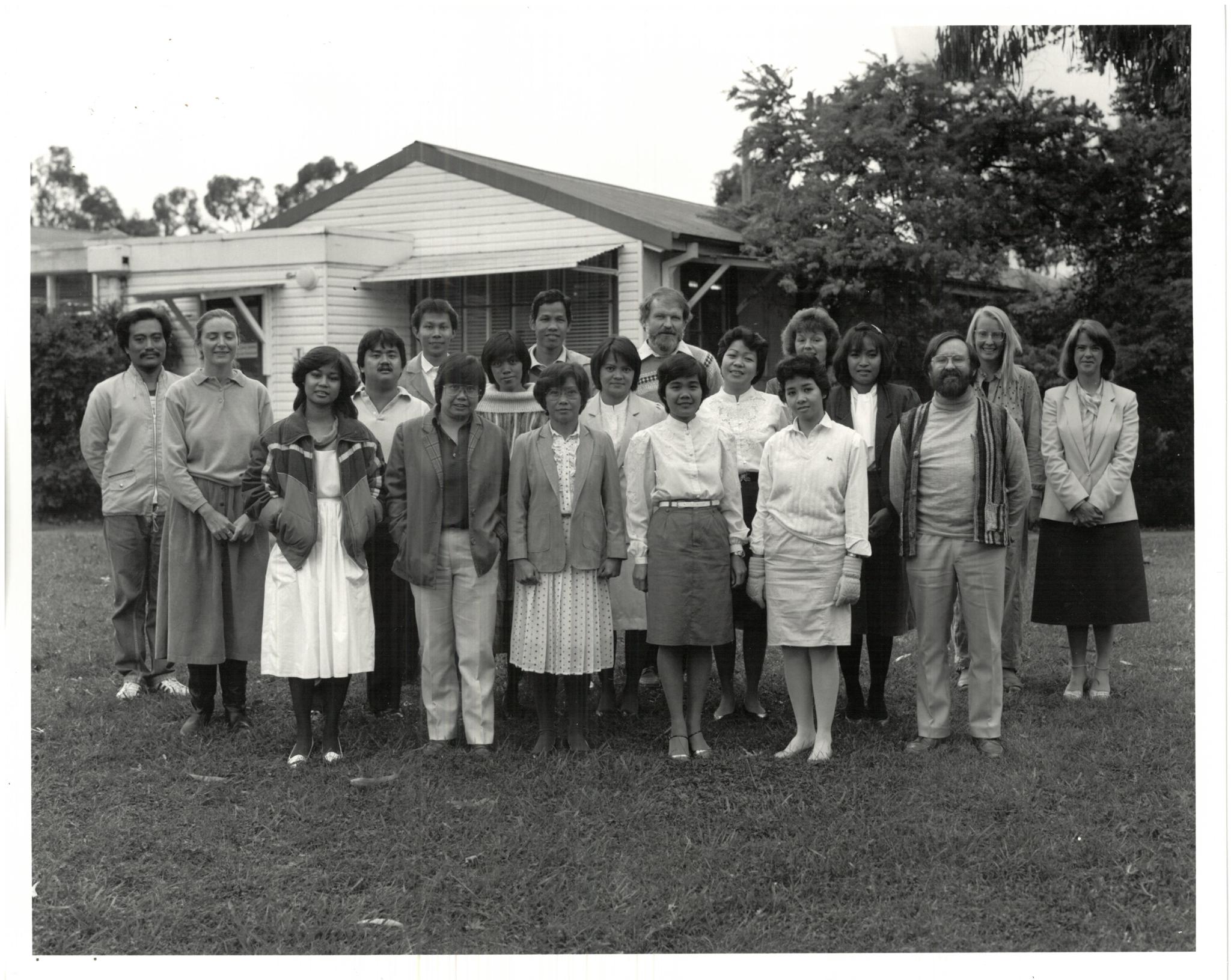 A group of NCDS students and staff in 1985